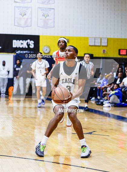 Thumbnail 1 in Cardinal Hayes vs Eagle Academy (City Is Mine Classic) photogallery.
