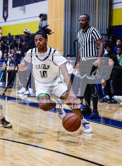 Thumbnail 3 in Cardinal Hayes vs Eagle Academy (City Is Mine Classic) photogallery.