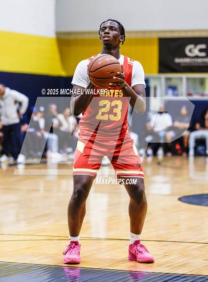 Thumbnail 2 in Cardinal Hayes vs Eagle Academy (City Is Mine Classic) photogallery.