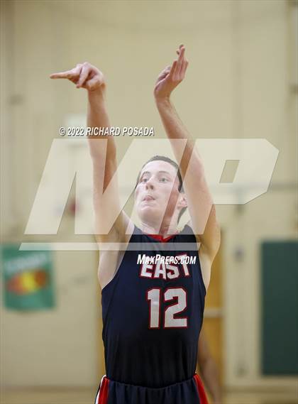 Thumbnail 3 in East Bakersfield vs. Tulare Western photogallery.