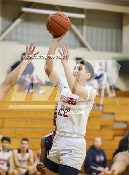 Thumbnail 2 in East Bakersfield vs. Tulare Western photogallery.