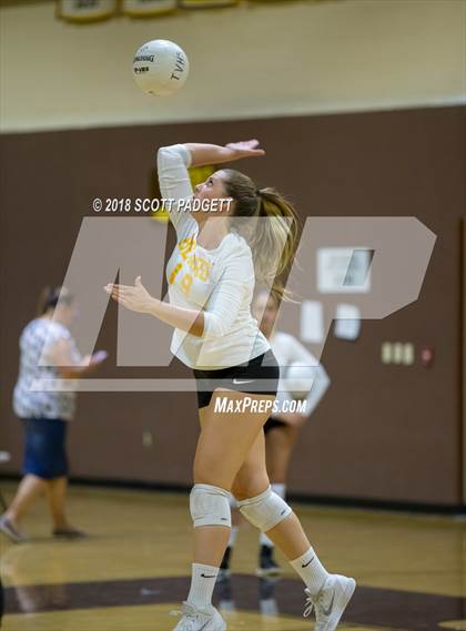 Thumbnail 3 in Point Loma @ Temecula Valley photogallery.