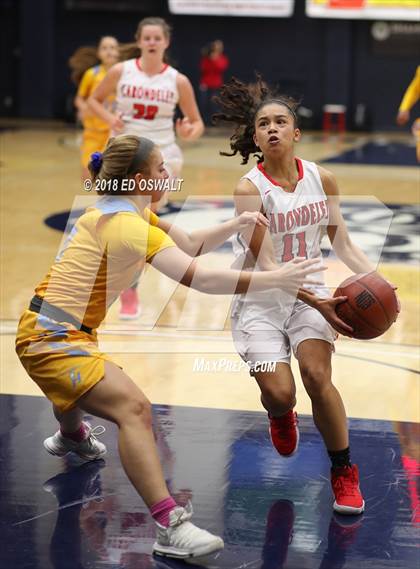 Thumbnail 1 in Heritage vs. Carondelet (CIF NCS D1 Final) photogallery.