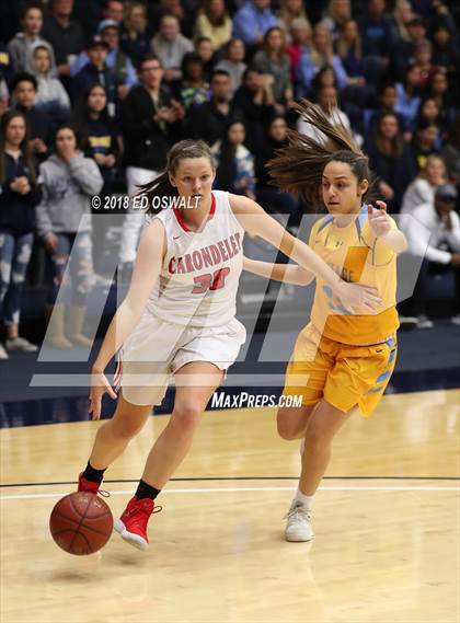 Thumbnail 1 in Heritage vs. Carondelet (CIF NCS D1 Final) photogallery.