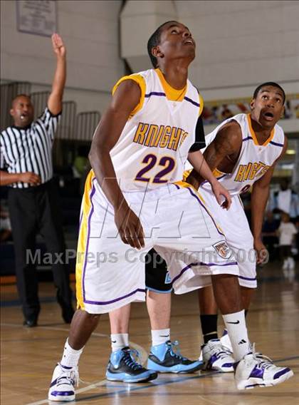 Thumbnail 2 in Lynwood vs. Precision (MLK Hoops Shootout) photogallery.