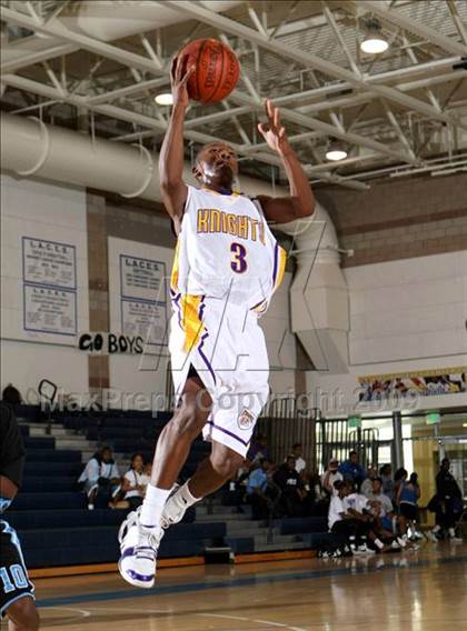 Thumbnail 3 in Lynwood vs. Precision (MLK Hoops Shootout) photogallery.