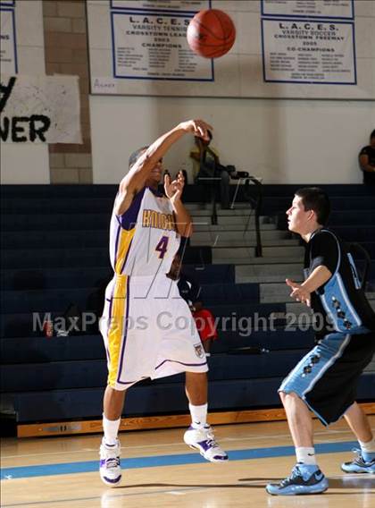 Thumbnail 1 in Lynwood vs. Precision (MLK Hoops Shootout) photogallery.
