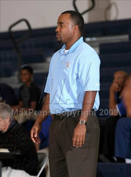 Thumbnail 1 in Lynwood vs. Precision (MLK Hoops Shootout) photogallery.