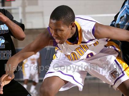 Thumbnail 1 in Lynwood vs. Precision (MLK Hoops Shootout) photogallery.