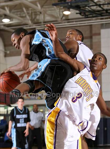 Thumbnail 1 in Lynwood vs. Precision (MLK Hoops Shootout) photogallery.