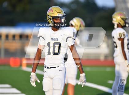 Thumbnail 3 in Klein Collins @ Klein Cain photogallery.