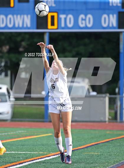 Thumbnail 2 in Farmington @ Glastonbury photogallery.