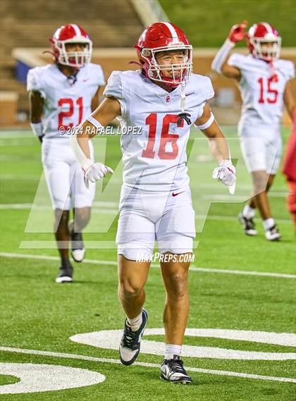 Thumbnail 3 in Columbus vs. Edna (UIL 3A D1 Football Semifinal) photogallery.