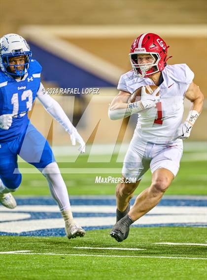 Thumbnail 2 in Columbus vs. Edna (UIL 3A D1 Football Semifinal) photogallery.