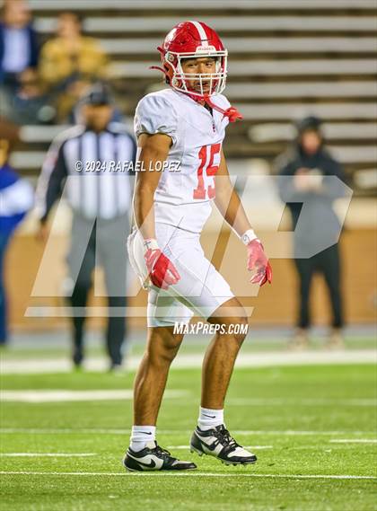 Thumbnail 3 in Columbus vs. Edna (UIL 3A D1 Football Semifinal) photogallery.