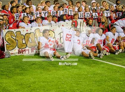 Thumbnail 2 in Columbus vs. Edna (UIL 3A D1 Football Semifinal) photogallery.