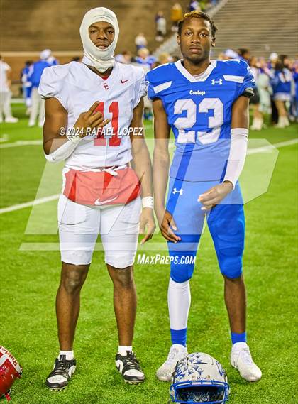 Thumbnail 1 in Columbus vs. Edna (UIL 3A D1 Football Semifinal) photogallery.