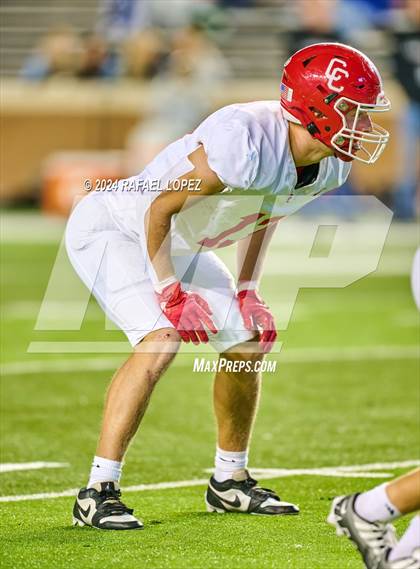 Thumbnail 3 in Columbus vs. Edna (UIL 3A D1 Football Semifinal) photogallery.