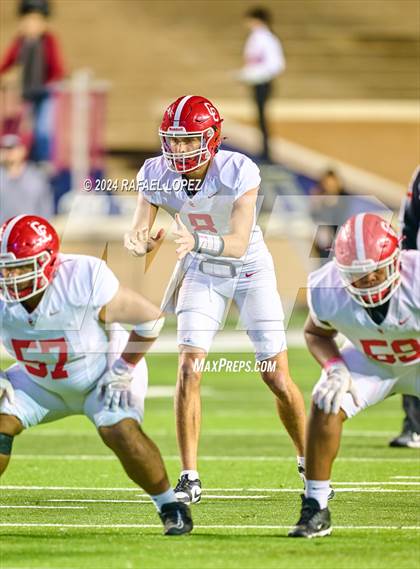 Thumbnail 3 in Columbus vs. Edna (UIL 3A D1 Football Semifinal) photogallery.