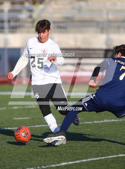 Thumbnail 2 in Grand Junction vs Legacy (CHSAA 5A Round 1) photogallery.