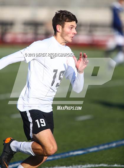 Thumbnail 2 in Grand Junction vs Legacy (CHSAA 5A Round 1) photogallery.