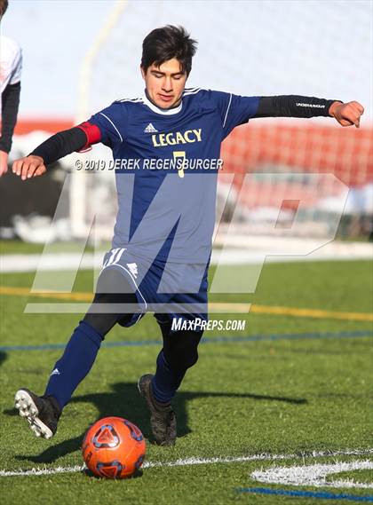 Thumbnail 2 in Grand Junction vs Legacy (CHSAA 5A Round 1) photogallery.