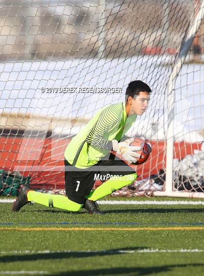 Thumbnail 2 in Grand Junction vs Legacy (CHSAA 5A Round 1) photogallery.