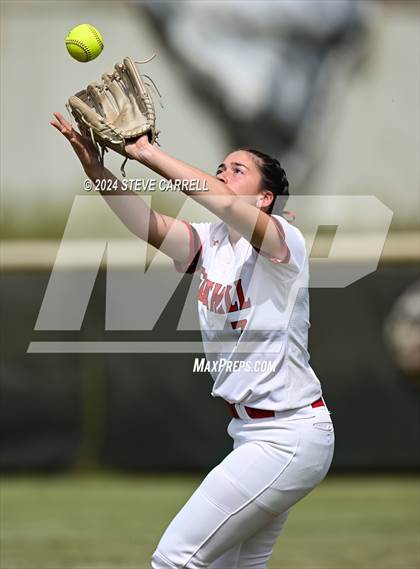 Thumbnail 2 in Chico @ Foothill photogallery.