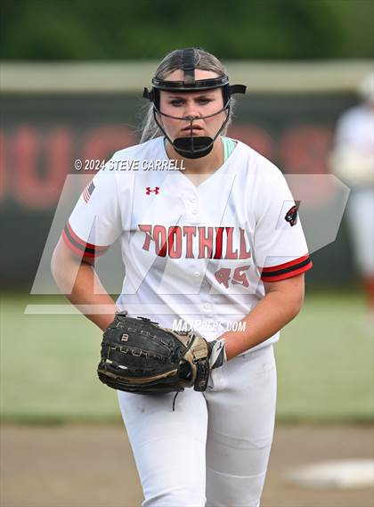 Thumbnail 1 in Chico @ Foothill photogallery.