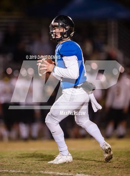 Thumbnail 2 in Bakersfield Christian vs Sunny Hills (CIF State SoCal 3-A Championship) photogallery.