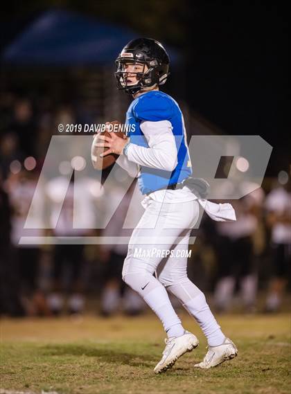 Thumbnail 3 in Bakersfield Christian vs Sunny Hills (CIF State SoCal 3-A Championship) photogallery.