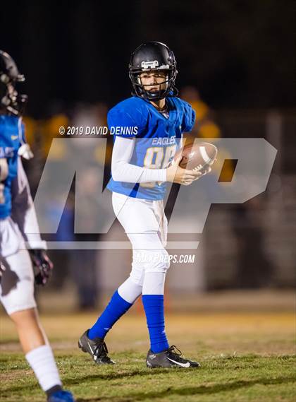 Thumbnail 2 in Bakersfield Christian vs Sunny Hills (CIF State SoCal 3-A Championship) photogallery.
