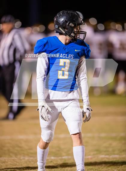 Thumbnail 2 in Bakersfield Christian vs Sunny Hills (CIF State SoCal 3-A Championship) photogallery.