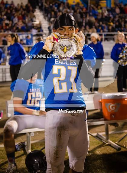Thumbnail 1 in Bakersfield Christian vs Sunny Hills (CIF State SoCal 3-A Championship) photogallery.