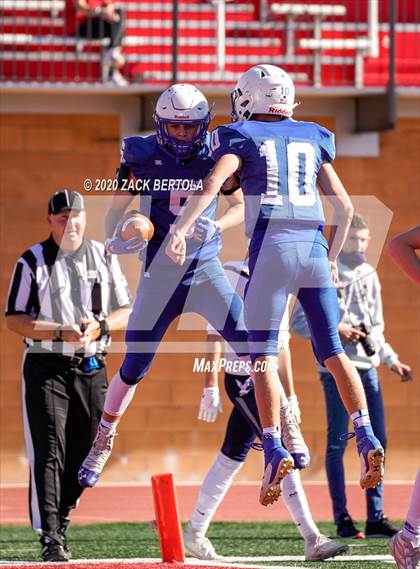 Thumbnail 1 in Beaver vs. Duchesne (UHSAA 2A Final) photogallery.