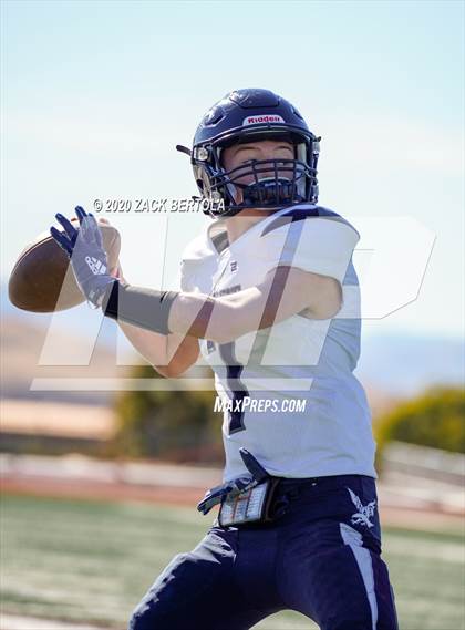 Thumbnail 2 in Beaver vs. Duchesne (UHSAA 2A Final) photogallery.