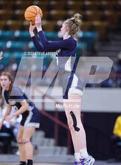 Thumbnail 3 in Air Academy vs. Roosevelt (CHSAA 5A Great 8) photogallery.