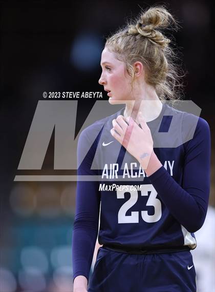 Thumbnail 2 in Air Academy vs. Roosevelt (CHSAA 5A Great 8) photogallery.