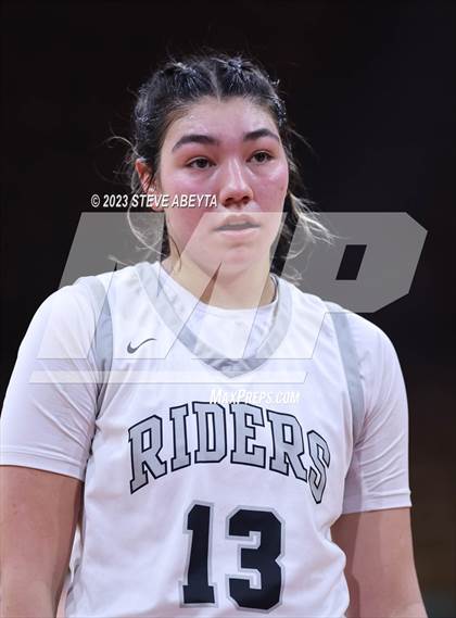 Thumbnail 1 in Air Academy vs. Roosevelt (CHSAA 5A Great 8) photogallery.