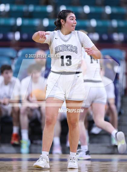 Thumbnail 1 in Air Academy vs. Roosevelt (CHSAA 5A Great 8) photogallery.