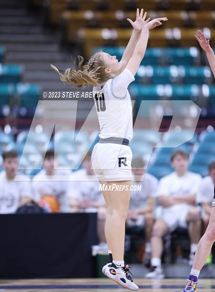 Thumbnail 1 in Air Academy vs. Roosevelt (CHSAA 5A Great 8) photogallery.