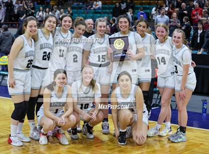Thumbnail 2 in Air Academy vs. Roosevelt (CHSAA 5A Great 8) photogallery.
