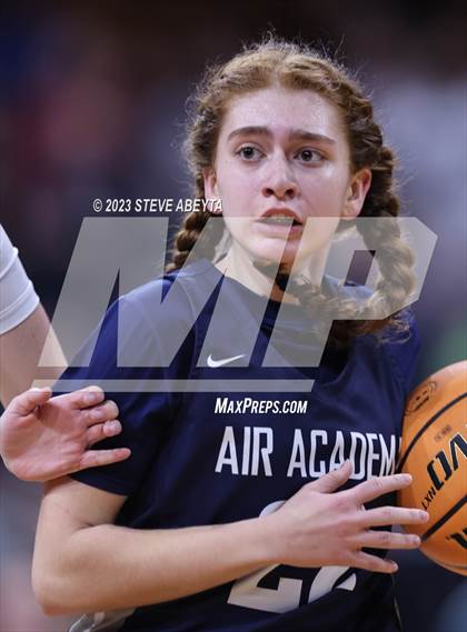 Thumbnail 2 in Air Academy vs. Roosevelt (CHSAA 5A Great 8) photogallery.