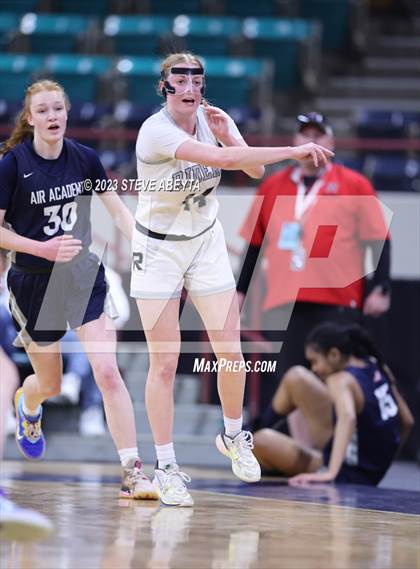 Thumbnail 2 in Air Academy vs. Roosevelt (CHSAA 5A Great 8) photogallery.