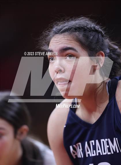 Thumbnail 1 in Air Academy vs. Roosevelt (CHSAA 5A Great 8) photogallery.