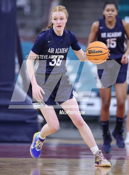 Thumbnail 2 in Air Academy vs. Roosevelt (CHSAA 5A Great 8) photogallery.