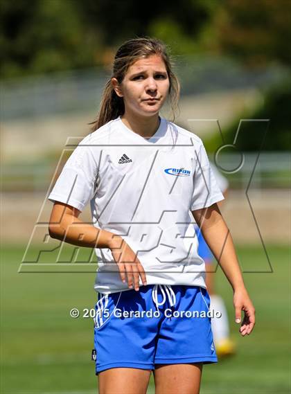 Thumbnail 2 in Ripon Christian vs Forest Lake Christian (CIF-SJS D7 Final) photogallery.