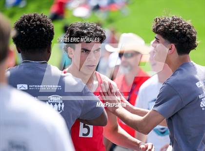 Thumbnail 1 in West Coast Relays photogallery.