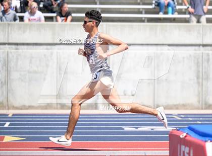 Thumbnail 3 in West Coast Relays photogallery.