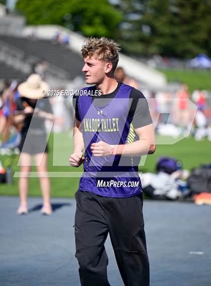 Thumbnail 2 in West Coast Relays photogallery.